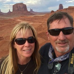 Meet your Posher, Flo